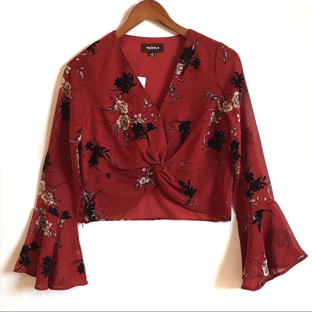 Twist Front Floral Printed Crop Top Size S